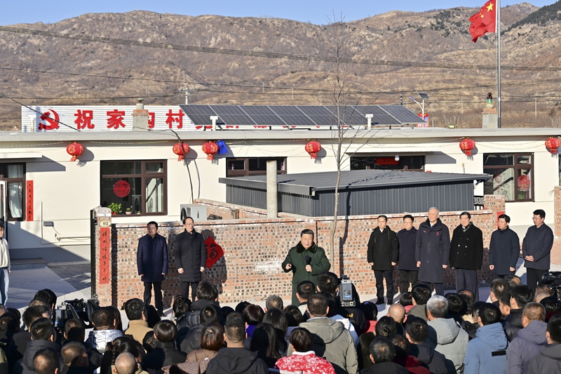 D:\桌面\1月\1.27\头条\习近平春节前夕赴辽宁看望慰问基层干部群众 向全国各族人民致以美好的新春祝福 祝各族人民幸福安康 祝伟大祖国繁荣昌盛\15.jpg