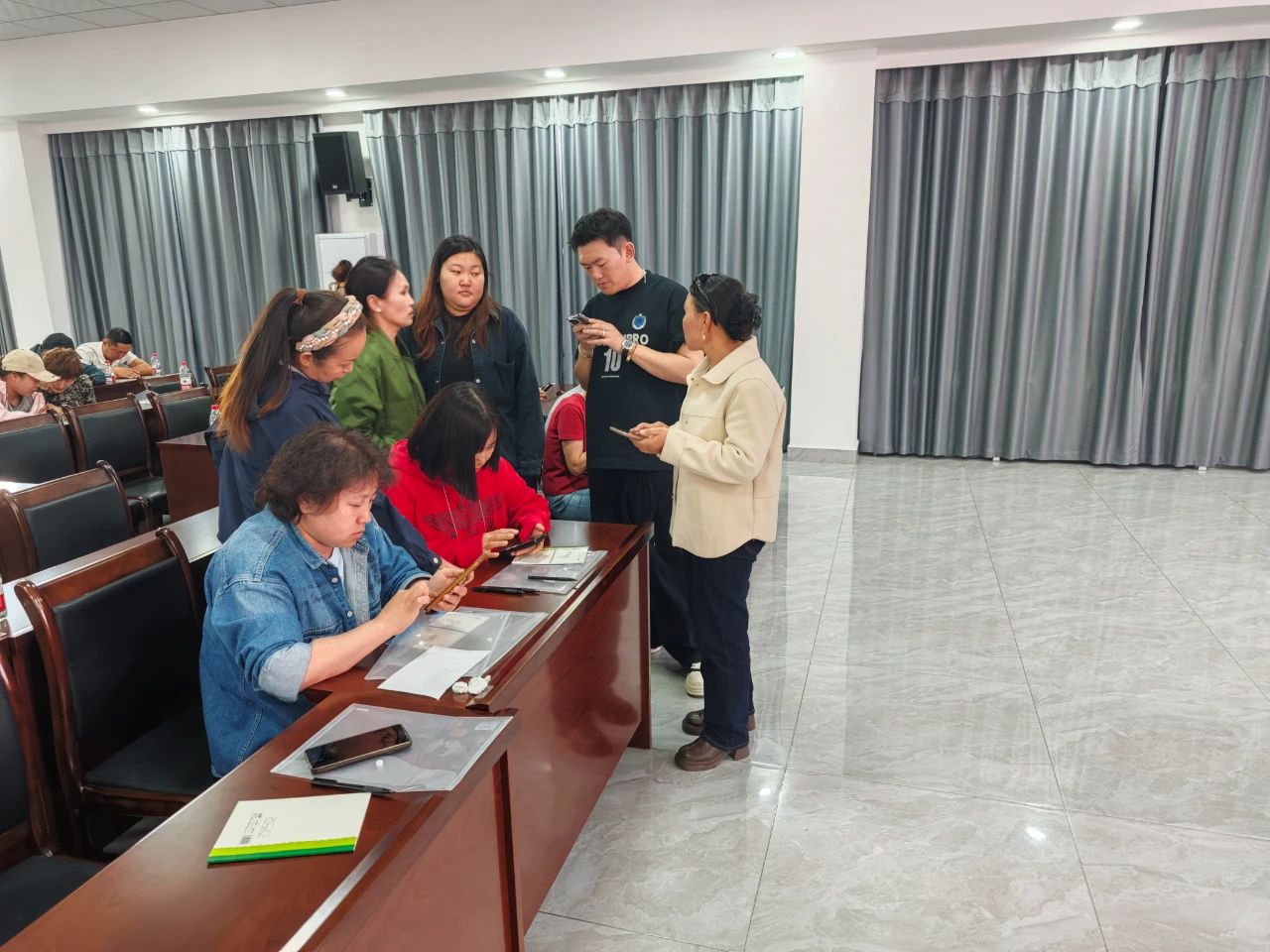 D:\桌面\公众号\6月\来源-陈巴尔虎旗人民政府\6.11\我旗举办技能提升培训班\55.jpg